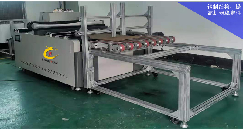 纸箱流水线无版印刷机采用全钢制结构，提高机器稳定性。